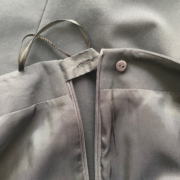 Lafayette 148 New York Virgin Wool Black Pencil Skirt Size 12 - Picture 6 of 17